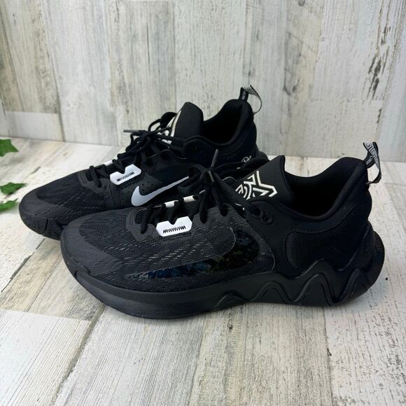 Nike Giannis Immortality 2 Black Holographic Swoosh size 11 - Picture 1 of 8